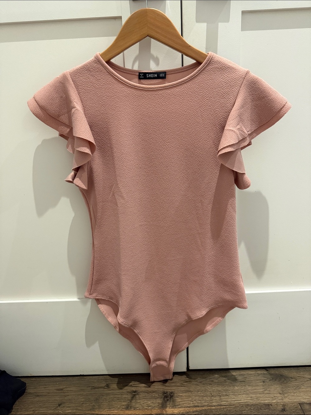 SHEIN Dusty Pink Ruffle Sleeve One-Piece Bodysuit